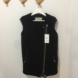 BNWT Zara Women Moto Sherpa Black Vest Size S